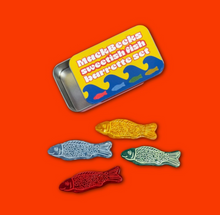 Load image into Gallery viewer, Sweetish Fish Barrette Set
