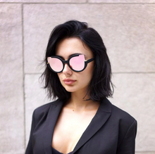 Load image into Gallery viewer, Chloe Sunglasses
