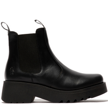 Load image into Gallery viewer, MEDI789FLY Lug Chelsea Boot
