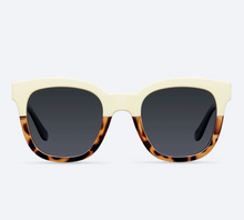 Load image into Gallery viewer, Mahé Sunglasses
