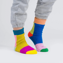 Load image into Gallery viewer, Mismatch House Socks
