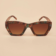 Load image into Gallery viewer, Arwen Sunglasses - Ocean Tortoiseshell
