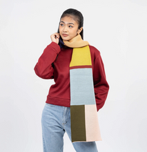 Load image into Gallery viewer, Mismatch Big Scarf

