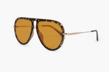 Load image into Gallery viewer, Ivy Luxe Sunglasses
