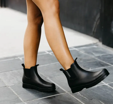 Load image into Gallery viewer, Ankle Matte Chelsea Rain Boots
